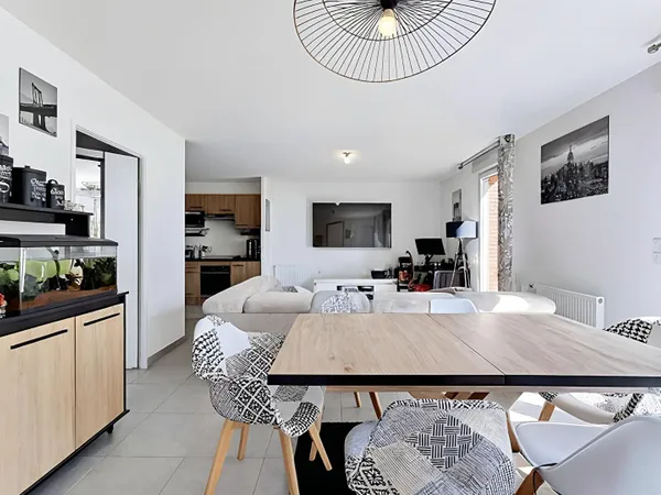A VENDRE - Toulouse Purpan/Casselardits - Maison récente T4 de 88m² avec jardin et place de parking