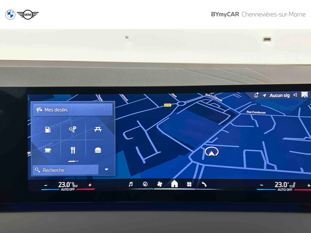 BMW X3 20 xDrive 208 ch BVA8 — photo 23