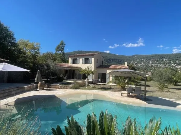 Maison 5 pièces 170 m²