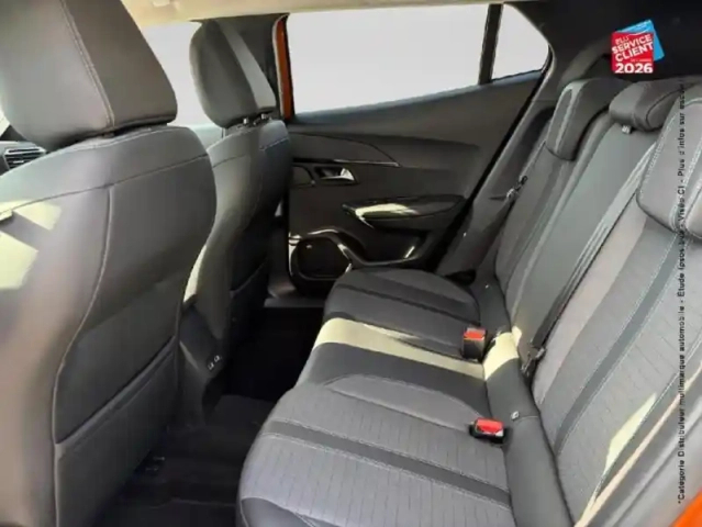 Peugeot 2008 1.5 bluehdi 130ch s&amp;s allure eat8 125g — photo 11