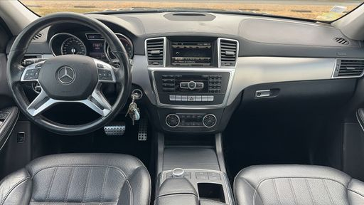 Mercedes Classe GL 350 3.0 CDI V6 4Matic 258 - Excecutive – 2014 – 200991 km – Diesel – Boîte Automatique — photo 36