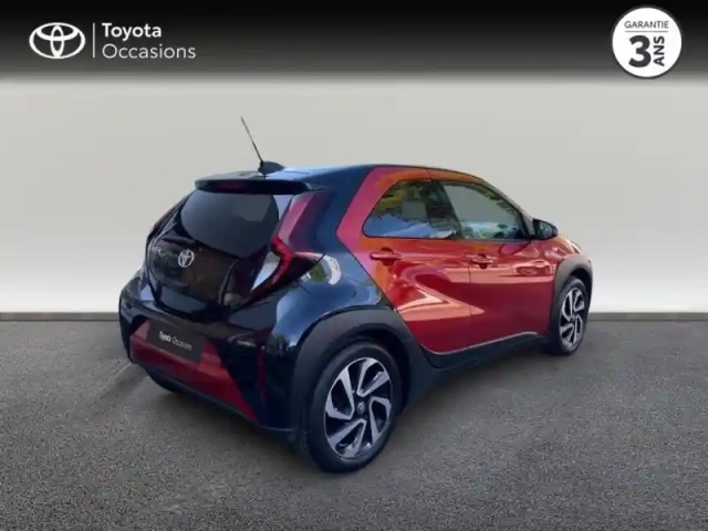 Toyota Aygo x 1.0 vvt-i 72ch design s-cvt my24 — photo 7
