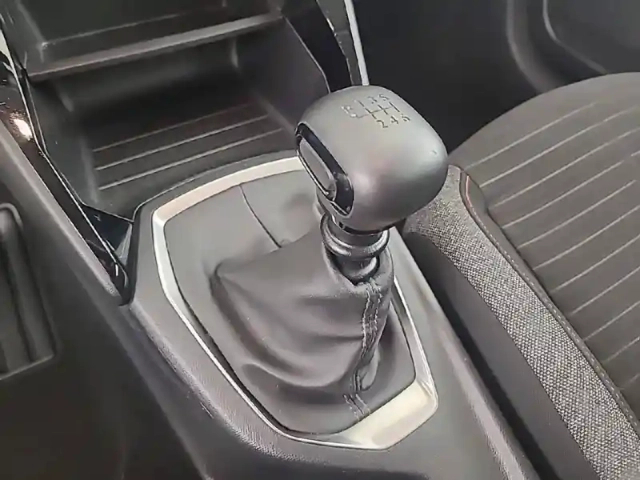 Peugeot 208 puretech 100 s&amp;s bvm6 — photo 14