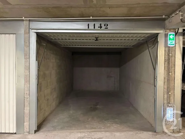 Box de stockage 15 m²