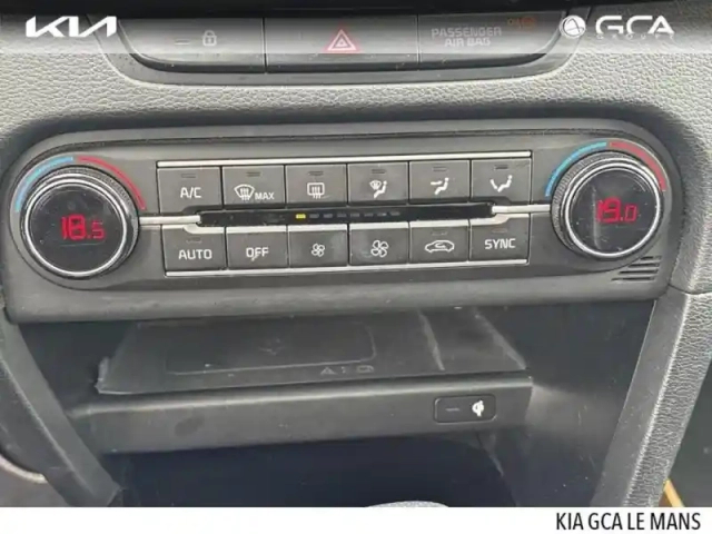 Kia Ceed pro 1.5 t-gdi 160ch gt line dct7 — photo 11