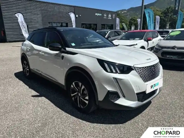 Peugeot 2008 electrique 136 ch — photo 28