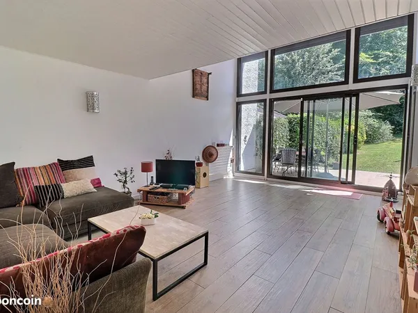 Maison 5 pièces 120 m²
