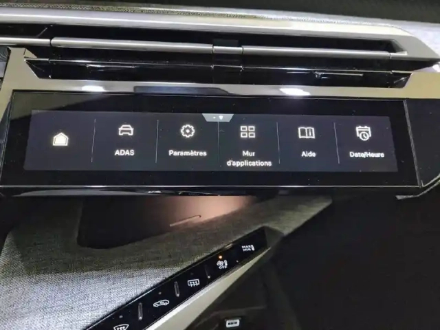 Peugeot 3008 hybrid 136 e-dcs6 — photo 59
