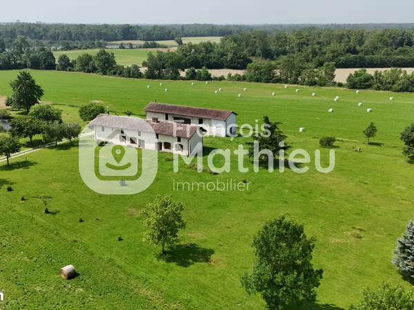 Propriété 7 pièces 280 m²