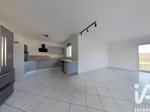 Vente Maison traditionnelle 5 pièces