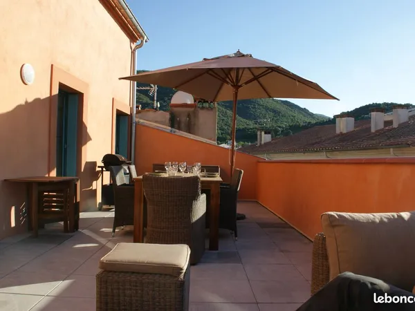 Duplex F4 avec ascenceur et grande terrasse