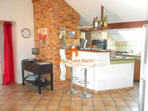 Appartement plein de charme dans une petite Copropriété, hors centre ville de Montélimar