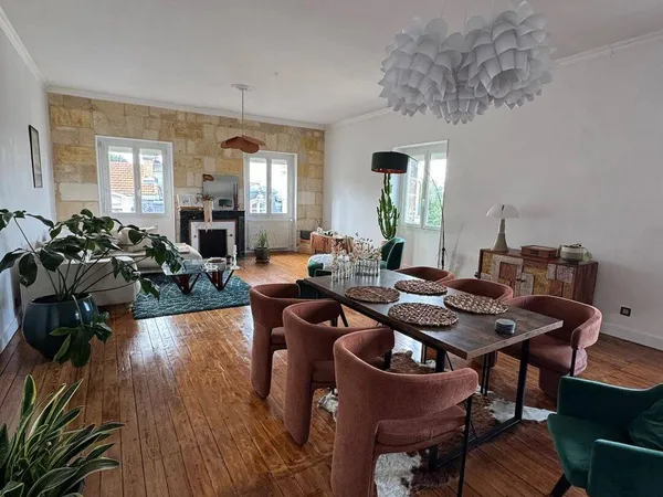 Appartement 4 pièces 169 m²