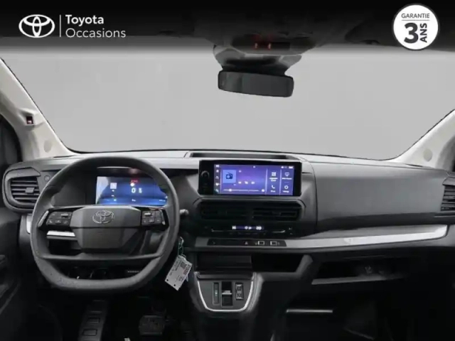 Toyota Proace medium 2.2 d-4d 150 cabine approfondie start pack confort bva my25 — photo 8