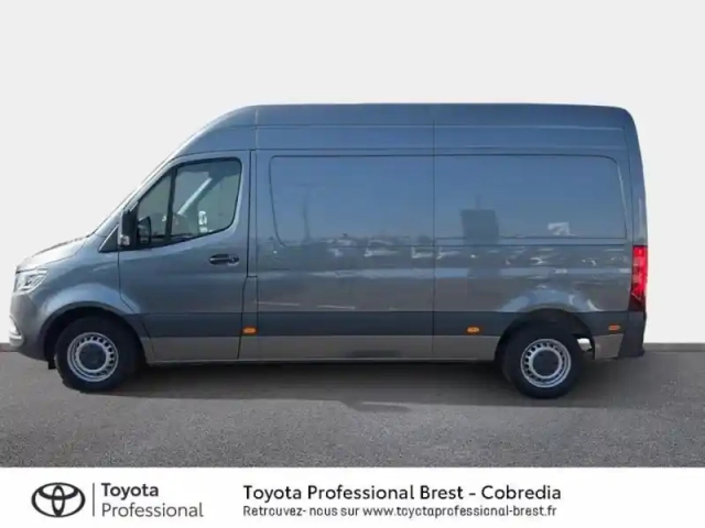 Mercedes Sprinter fg 215 cdi 39 3t0 select traction 9g-tronic — photo 3