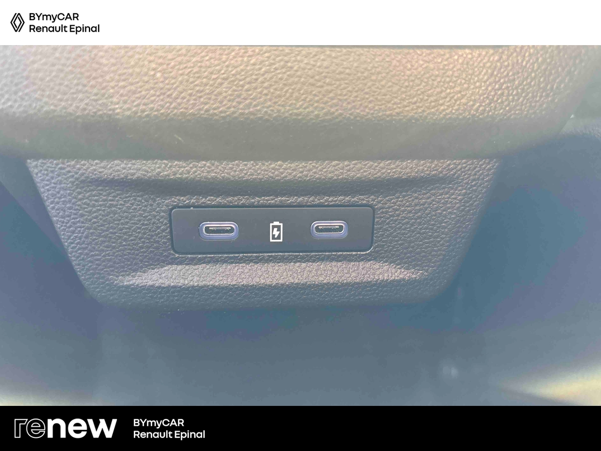 Renault Rafale E-Tech full hybrid 200 ch — photo 24