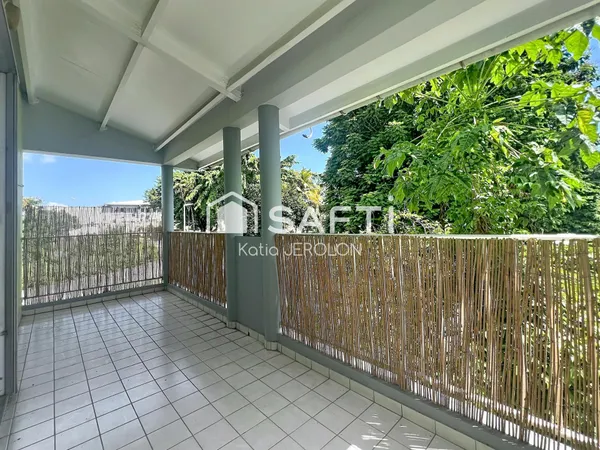 Appartement T3 refait à neuf - EDF et Eau NON compris