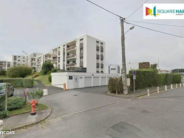 Parking/box ANGLET