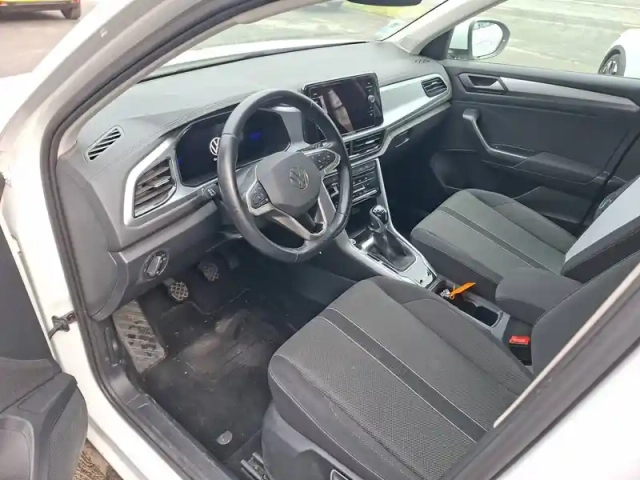 Volkswagen T-Roc 1.0 tsi 110 start/stop bvm6 — photo 34