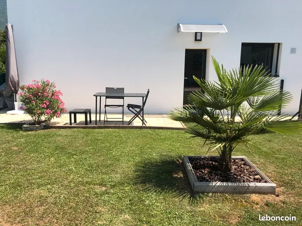 T2 REZ DE JARDIN + PARKING PRIVE - libre à partir du 04/10/2026 jusqu'au 28/02/2027
