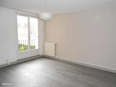 Studio 1 pièce 31 m²