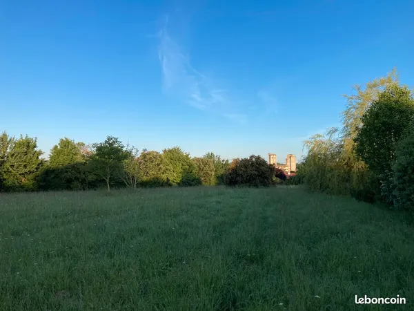 Terrain viabilisé constructible 5 281 m² La Romieu (32)