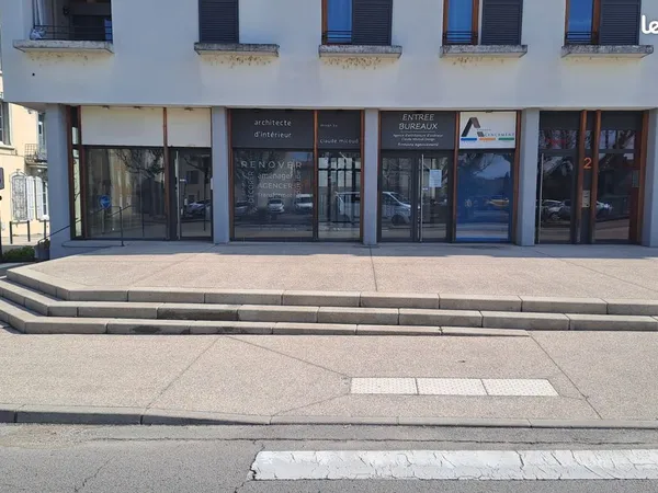 Local professionnel