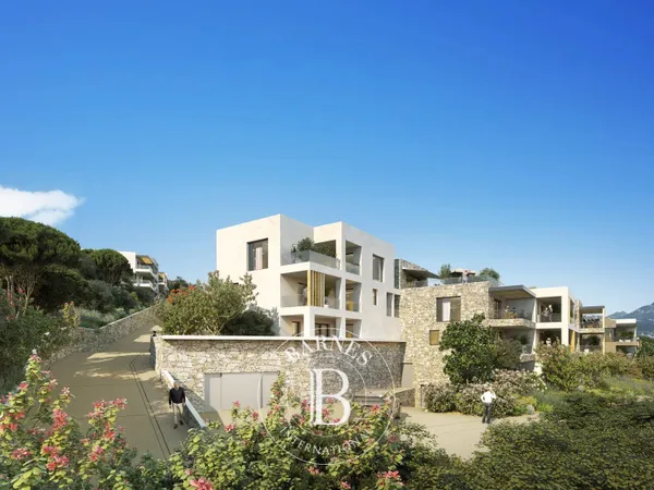 Calvi, Appartement vue mer, 3 chambres, terrasse, piscine, proche plage
