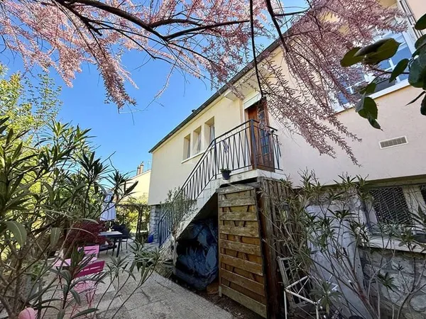 Maison 4 pièces 100 m²