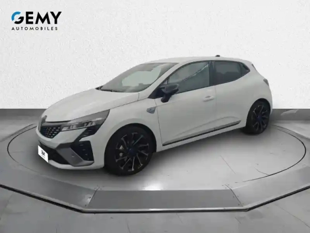 Renault Clio e-tech full hybrid 145