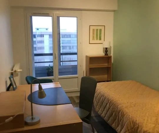 Chambre de 12m2 à louer sur Caluire-et-Cuire