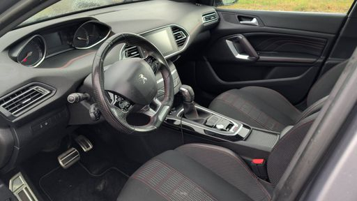Peugeot 308 SW 1.6 BlueHDi 120 EAT6 - GT Line – 2017 – 136964 km – Diesel – Boîte Automatique — photo 25