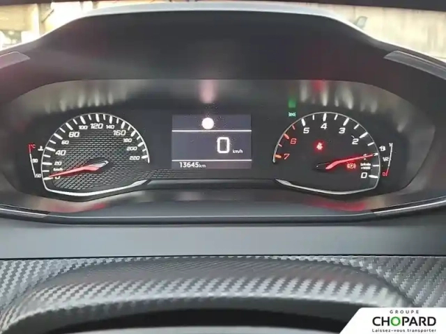 Peugeot 208 puretech 75 s&amp;s bvm5 — photo 17
