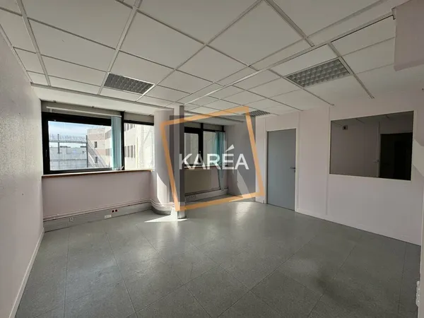 Local professionnel 343 m²