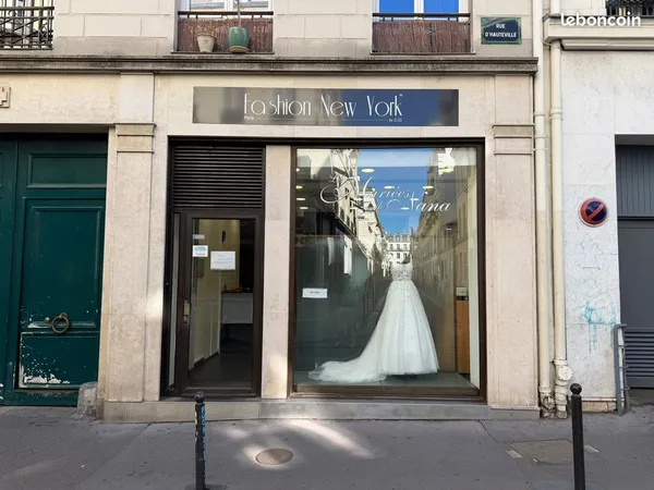 Local 200 m² vitrine sur rue - Poissonnière 75010