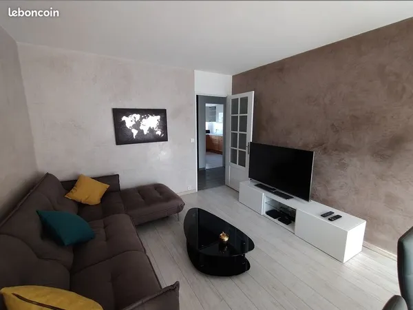 Chambre dans une belle colocation, 390 euros charges comprises
