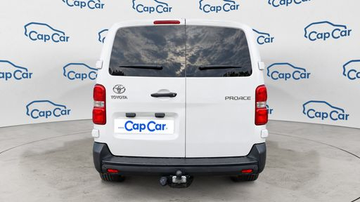 Toyota ProAce Combi Long 1.5 D-4D 120 - Dynamic – 2021 – 114750 km – Diesel – Boîte Manuelle — photo 13