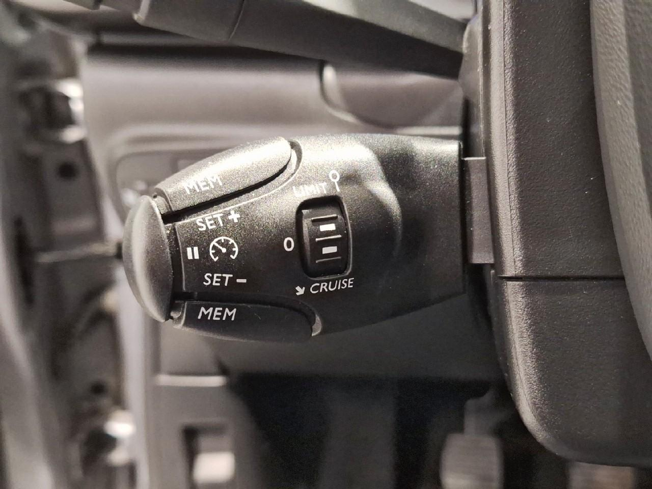 Citroën C3 puretech 83 s&s bvm5 c-series — photo 19
