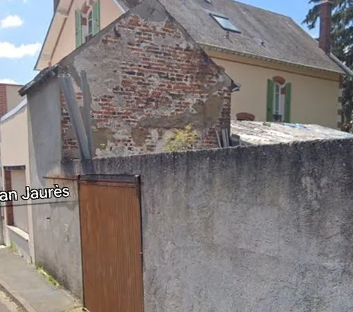 ​À vendre : Dépendance 35 m² avec terrain de 87 m² (Auneau - 28700)