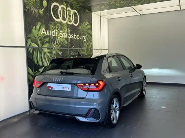 Audi A1 sportback 30 tfsi 116 ch s tronic 7 — photo 4