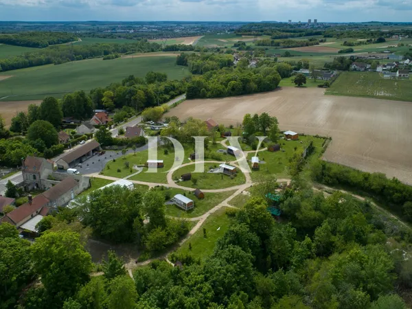 TERRAIN 11963 M² à 30 KM DE FONTAINEBLEAU