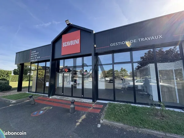 Local commercial 375 m² TOURS