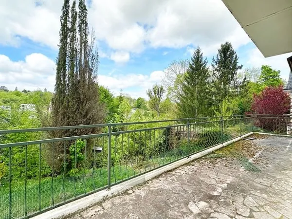 Maison 8 pièces 157 m²