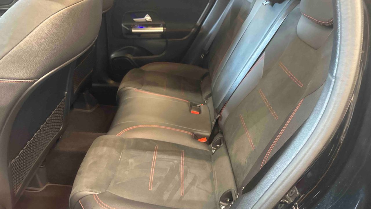 Mercedes GLA 200 d 8G-DCT — photo 12