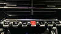 Peugeot 2008 1.2 PureTech 130ch S&S Allure — photo 27
