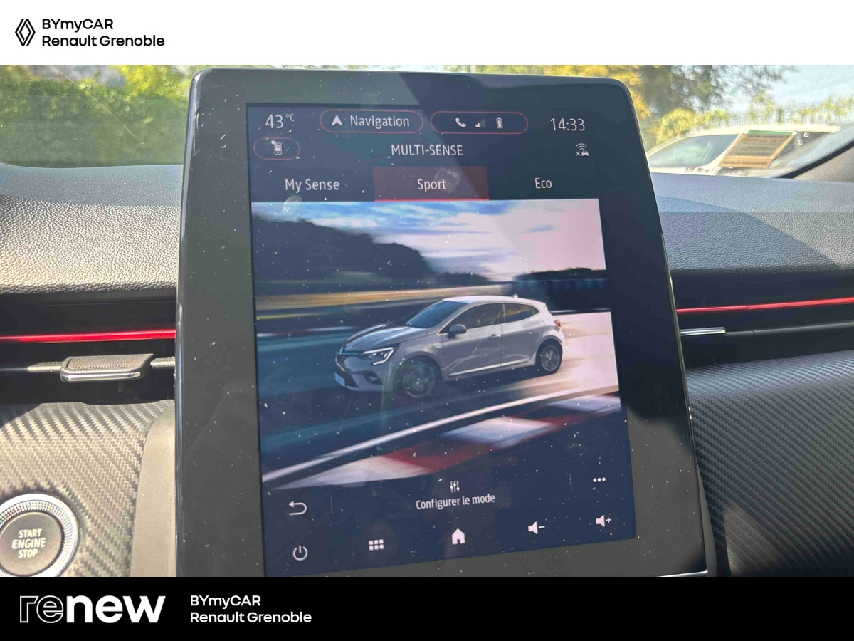 Renault Clio E-Tech 140 - 21N — photo 24