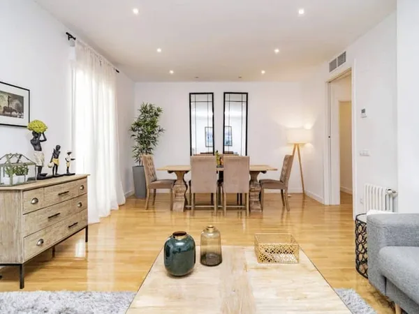 Appartement 3 pièces 105 m²