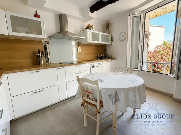 MAISON DE VILLAGE T3 ET T2 AVEC BALCON