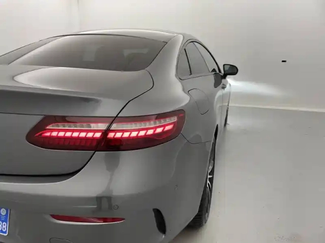 Mercedes Classe E coupé 220 d 9g-tronic — photo 34
