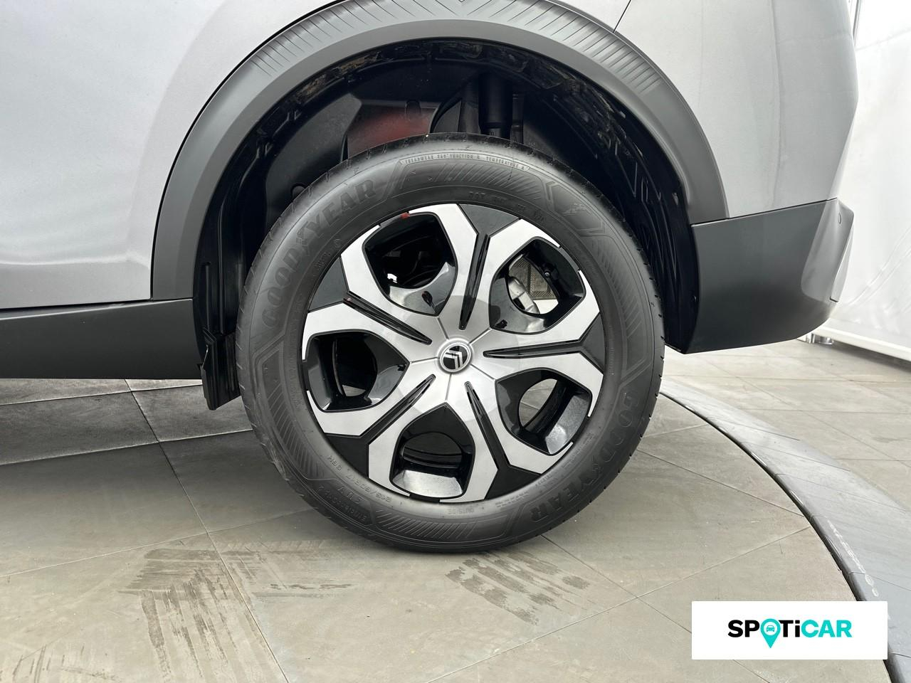 Citroën C3 Aircross 1.2 hybride 145ch plus e-dcs6 — photo 11